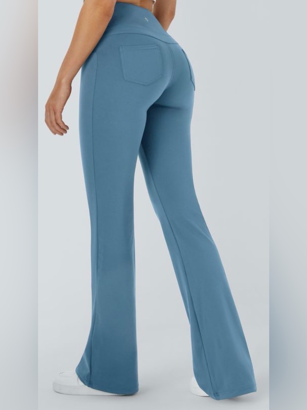 HALARA DayStretch High Waisted Pocket Flare Yoga Leggings
